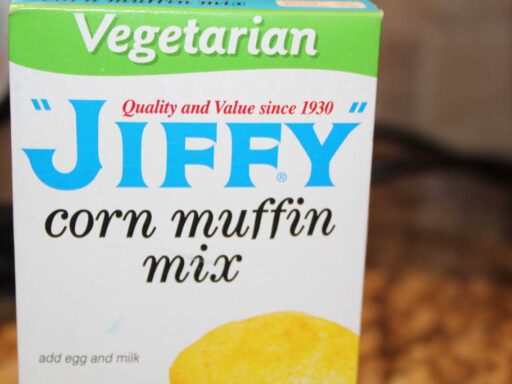 How to Make Jiffy Cornbread Muffins In An Air Fryer