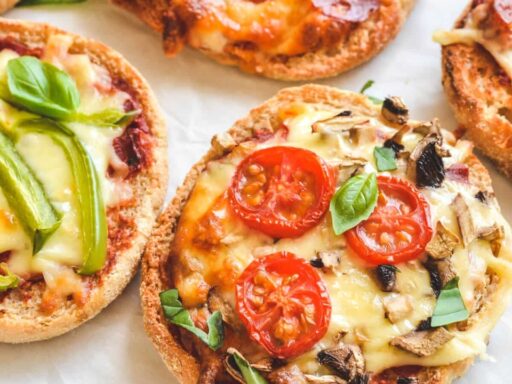 How to Make an English Muffin Pizza in an Air Fryer